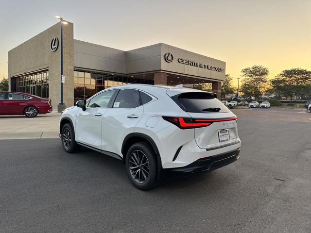 2026 Lexus NX 350h photo 14